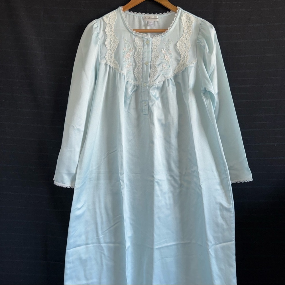 Miss Elaine Blue Lace Embroidered Night Gown S Long Sleeve 45 inch length